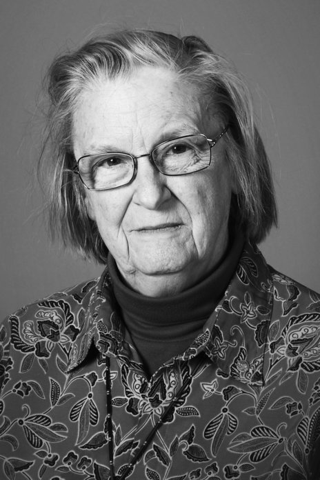 Arquitetos da Ordem n. 002 – ELINOR OSTROM (1933–2012)